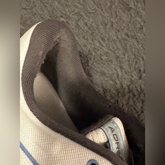 Brooks Women's Adrenaline GTS 21 running shoes White/Alloy/Light Blue Size 10 - Picture 9 of 14